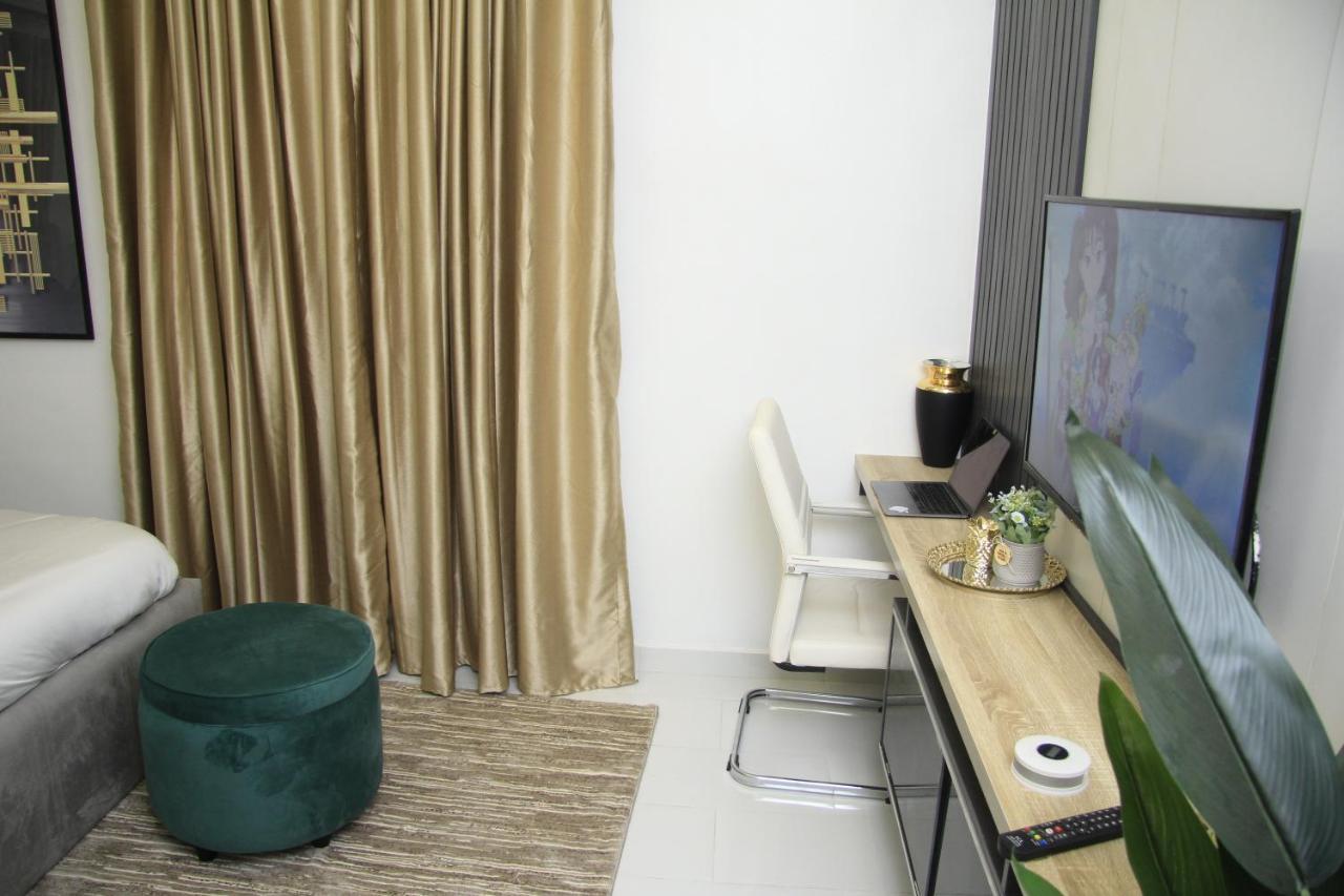 Cosy 2-Bedroom Apartment With Superfast Wifi And 24X7 Security And Electricity Lekki Kültér fotó